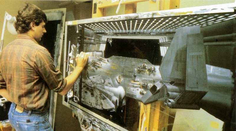 Illustration for article titled AsĂ se hicieron los matte paintings de la primera trilogĂa de Star Wars